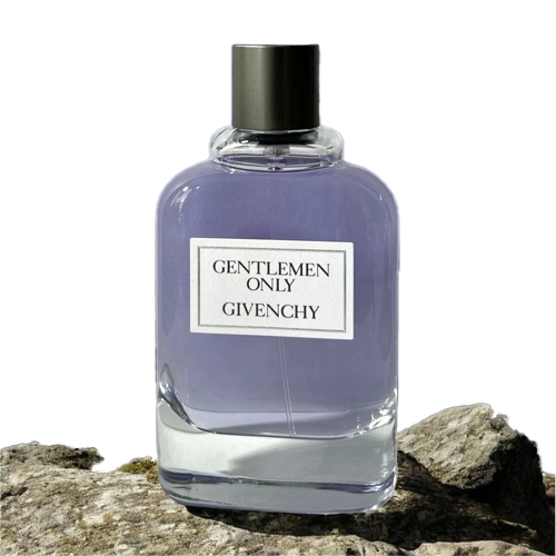 Perfume Gentlemen Only de Givenchy para Hombres con notas pimienta rosa, vetiver e incienso
